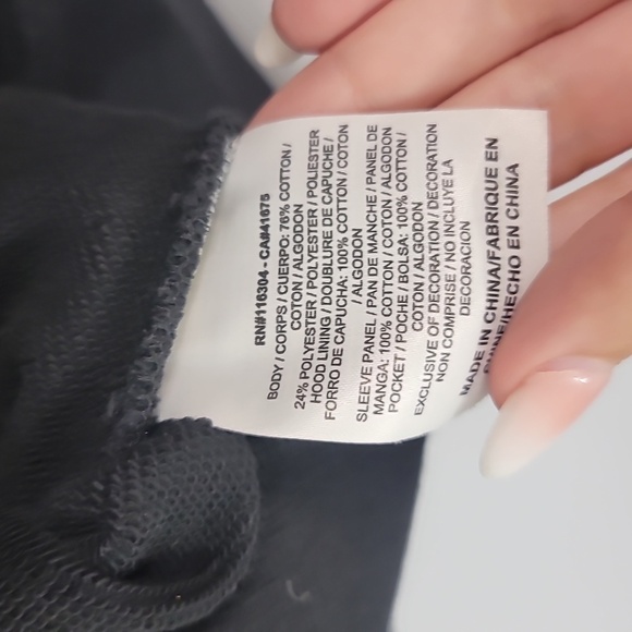 Converse Men's Black Logo Hoodie - Picture 7 of 9